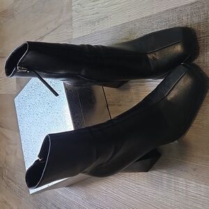 Amazon Elegant Black Women's Ankle Boots